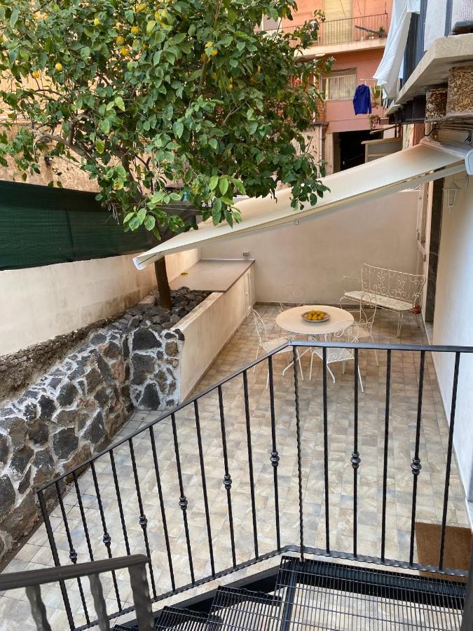 Cortile Mongibello Катания Экстерьер фото